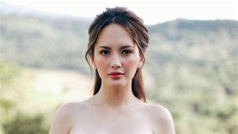 Ellen Adarna Nude